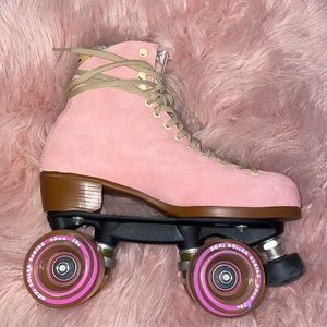Moxi Roller Skates - Strawberry Pink Outdoor